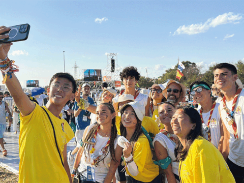 Young people share faith, unity, and hope at Jubilee of Youth in Rome