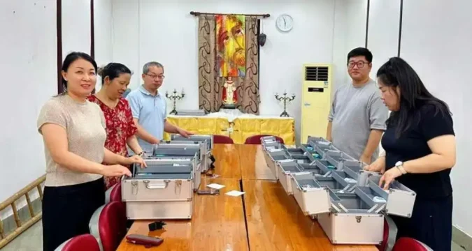 Shanghai parish adopts measures to beat the heat