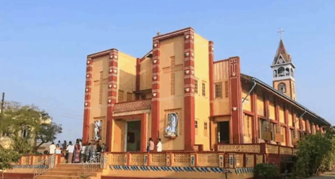 Junta in Myanmar plans to demolish cathedral and Buddhist monasteries