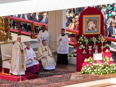 God grants justice to all, pope says during canonisation ceremony God grants justice to all, pope says during canonisation ceremony