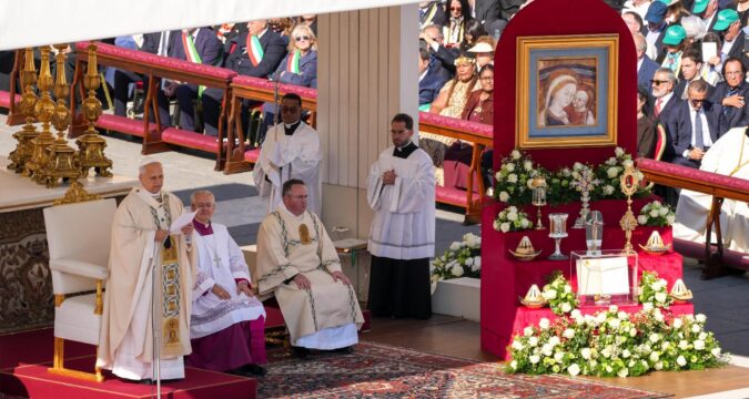 God grants justice to all, pope says during canonisation ceremony God grants justice to all, pope says during canonisation ceremony