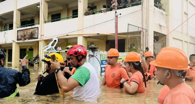Typhoon pounds Philippines, leaving deaths, displacement