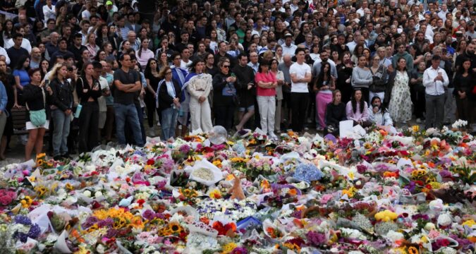 ‘Enough’ of antisemitic violence, say pope, archbishop after Australia attack