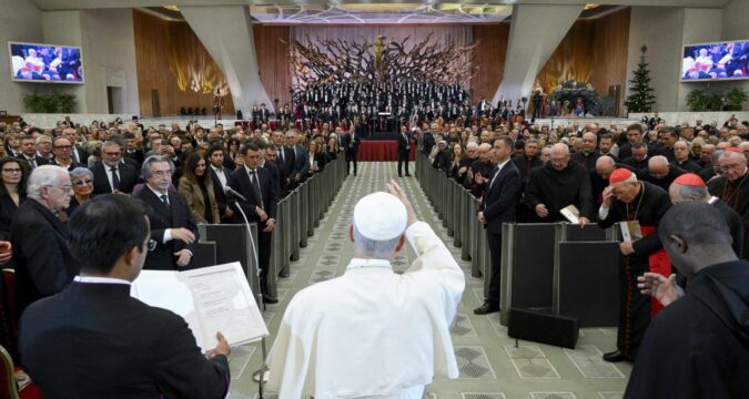 Christmas reminds us that God can be found in the ordinary, pope says