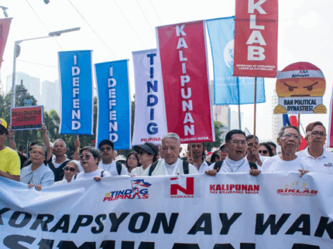 Trillion Peso March rejects corruption, calls for defence of democracy, demands change
