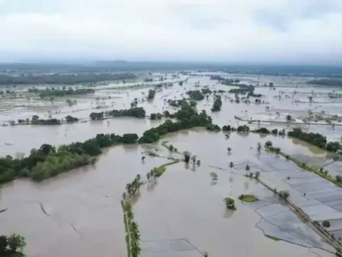 Sri Lanka grapples with worst natural disaster in its history Sri Lanka grapples with worst natural disaster in its history