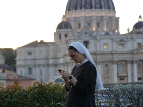 Religious sister new deputy of Vatican press office Religious sister new deputy of Vatican press office