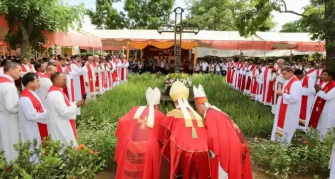 Church advances sainthood process for 12 Cambodians Church advances sainthood process for 12 Cambodians