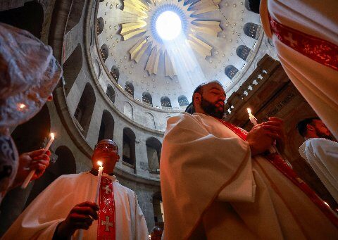 Prayer continues at Holy Sepulchre amid ‘time of trial,’ restricted access Prayer continues at Holy Sepulchre amid ‘time of trial,’ restricted access