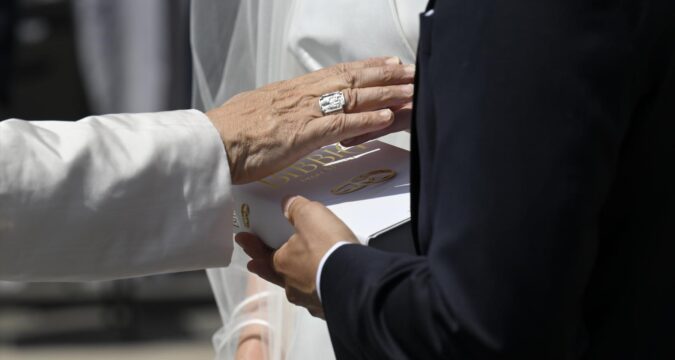 Pope Leo XIV calls bishops to Rome to discuss marriage and family in October Pope Leo XIV calls bishops to Rome to discuss marriage and family in October