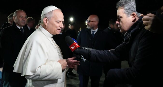 Pope Leo XIV calls for dialogue, not weapons, as Iran war enters 4th week Pope Leo XIV calls for dialogue, not weapons, as Iran war enters 4th week