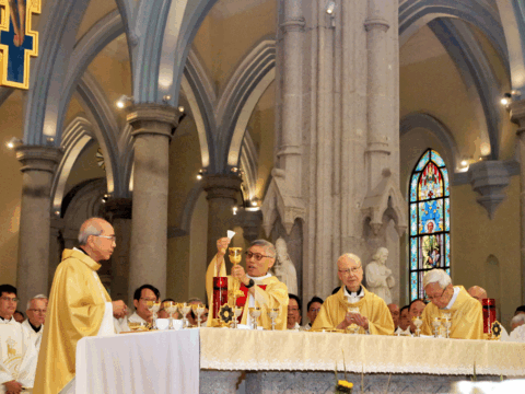 Cardinal Stephen urges hope and humility at Chrism Mass