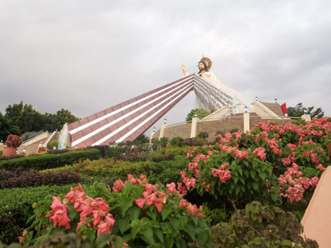 Philippine bishops renew nationwide Divine Mercy consecration amid crises