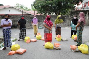 Malaysia to grant status to Rohingya asylum seekers, address labour shortages