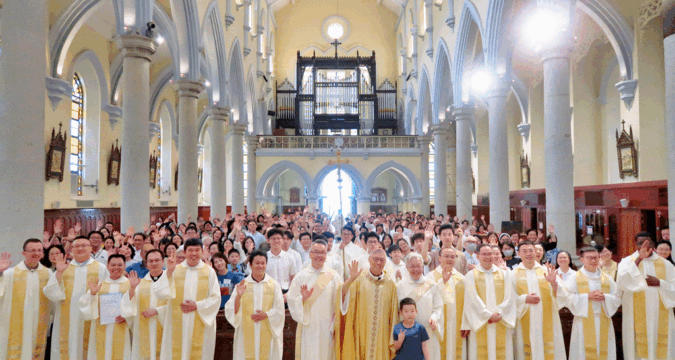 Commissioning marks milestone for Putonghua pastoral ministry in Hong Kong