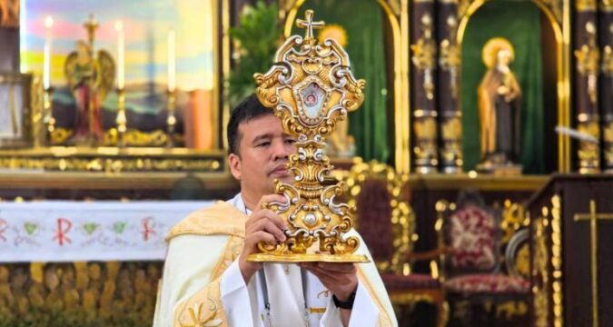 Relic of St. Tarcisius to visit 74 Philippine parishes Relic of St. Tarcisius to visit 74 Philippine parishes