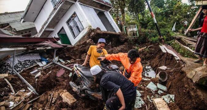 Indonesian Church activates nationwide relief network after deadly Flores quake Indonesian Church activates nationwide relief network after deadly Flores quake