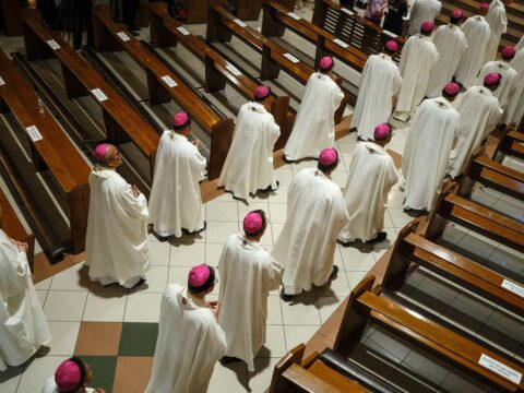 Philippine bishops back people’s initiative against political dynasties