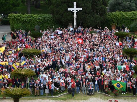Hundreds of children to pray the Rosary for Peace with Pope Leo on October 1 Hundreds of children to pray the Rosary for Peace with Pope Leo on October 1