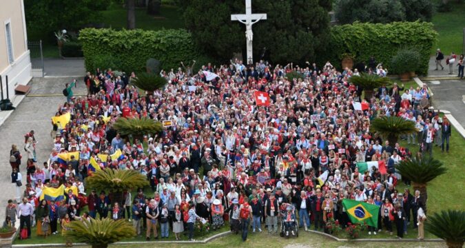 Hundreds of children to pray the Rosary for Peace with Pope Leo on October 1 Hundreds of children to pray the Rosary for Peace with Pope Leo on October 1