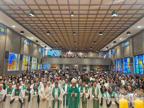 Church has not forgotten you, bishop tells Filipino migrants in Korea