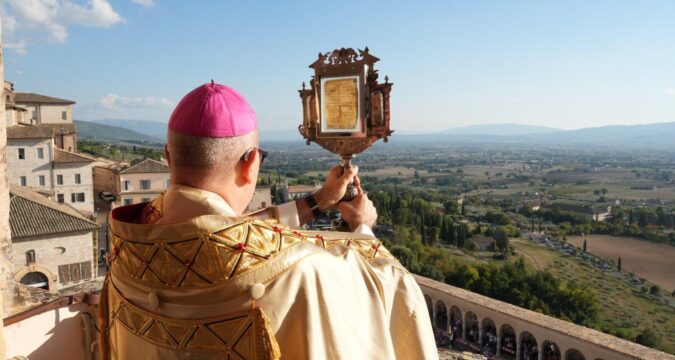 Celebrating the 800th anniversary of St. Francis’ death in Assisi Celebrating the 800th anniversary of St. Francis’ death in Assisi