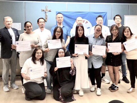 First computer class for the displaced concluded with joy