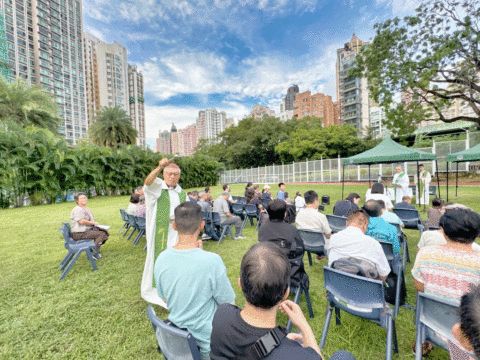 Swords into ploughshares: outdoor Mass calls for ecological conversion Swords into ploughshares: outdoor Mass calls for ecological conversion